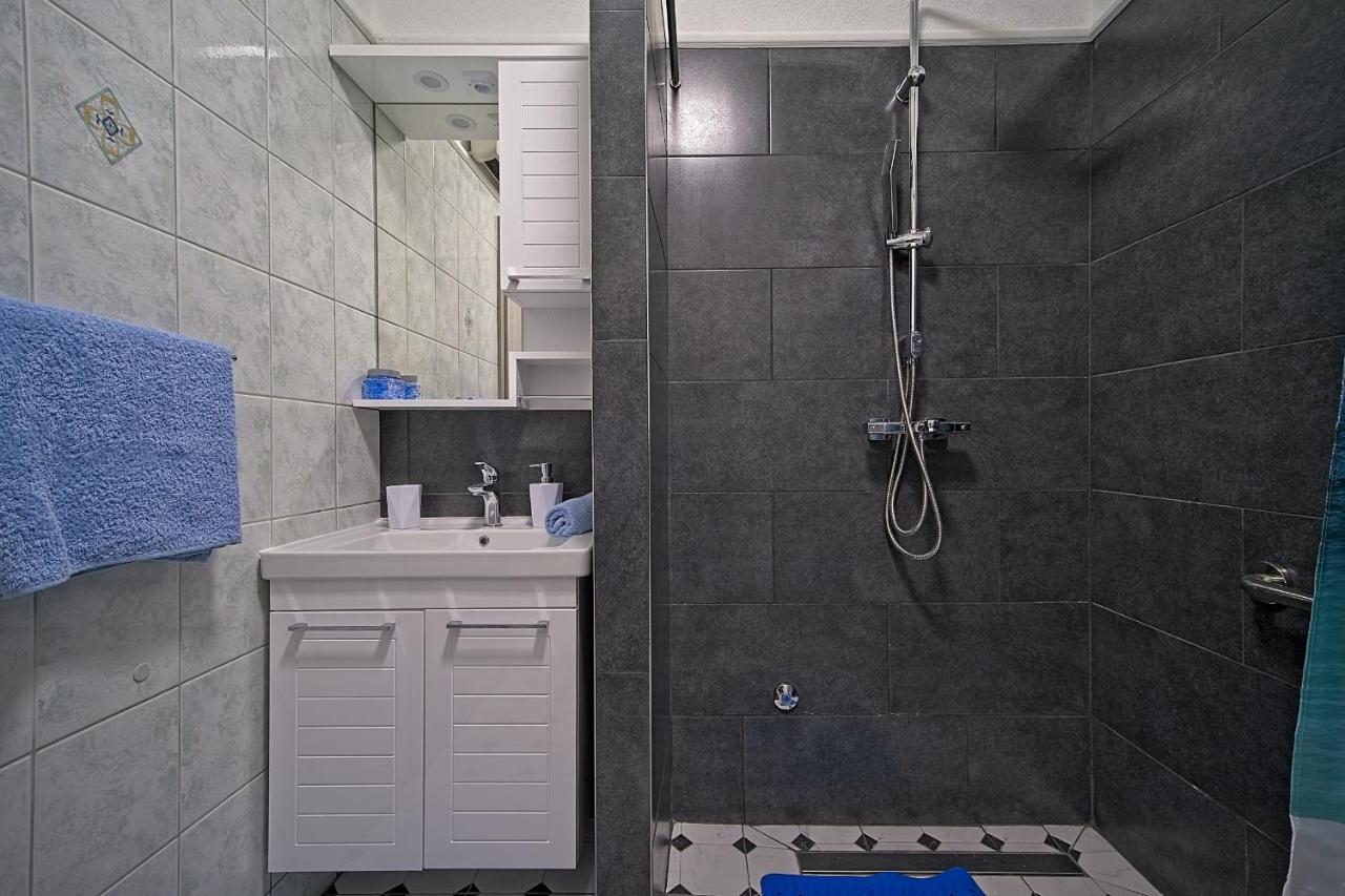 Luxury Apartment "Blue Diamond" Postira Extérieur photo