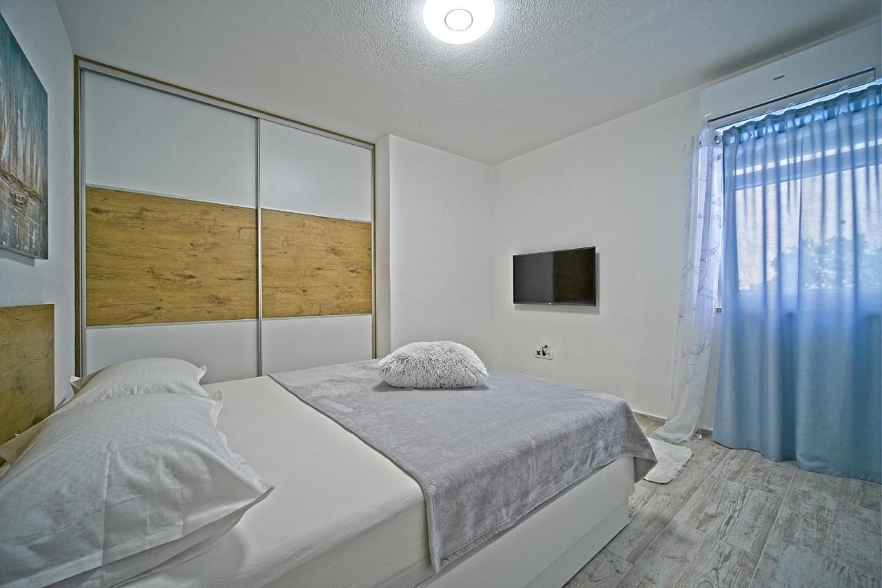 Luxury Apartment "Blue Diamond" Postira Extérieur photo