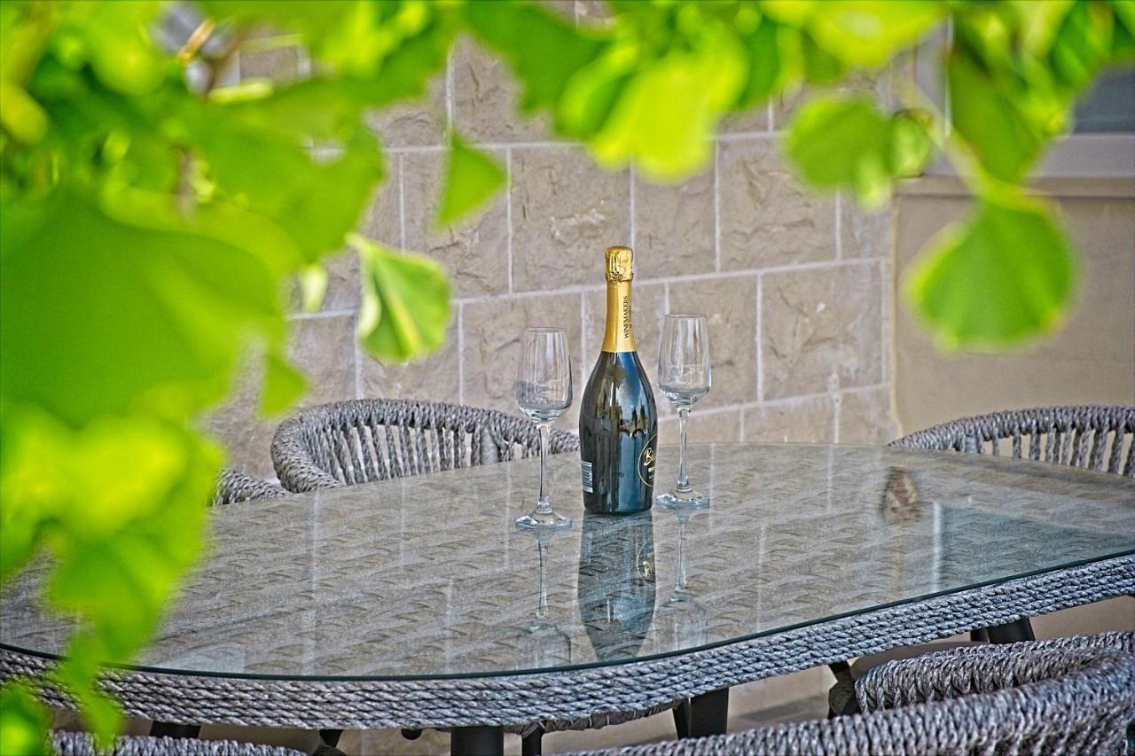 Luxury Apartment "Blue Diamond" Postira Extérieur photo