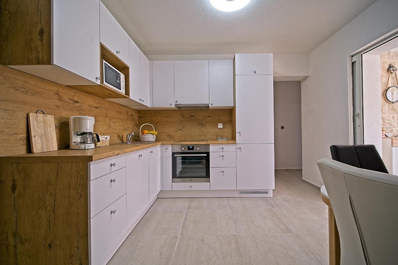 Luxury Apartment "Blue Diamond" Postira Extérieur photo