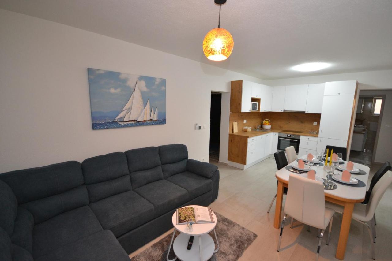 Luxury Apartment "Blue Diamond" Postira Extérieur photo